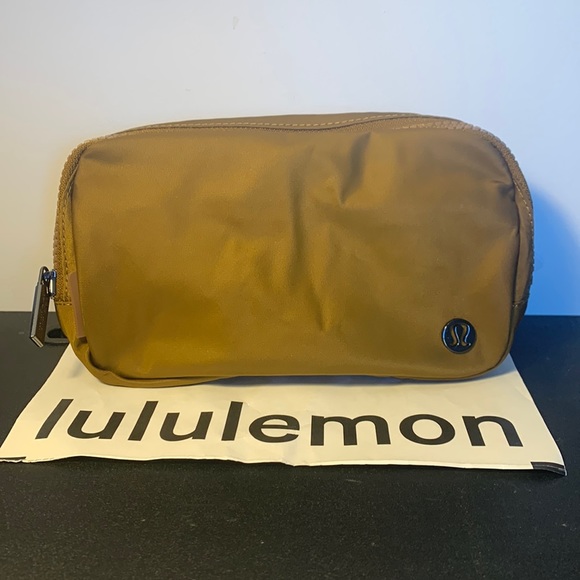 NWT LULULEMON EVERYWHERE BELT BAG BURNT CARAMEL - Picture 3 of 6